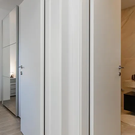 Anika* Brand New And Close To Appartement Punat