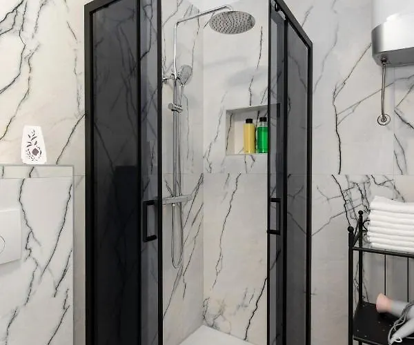 Anika* Brand New And Close To *